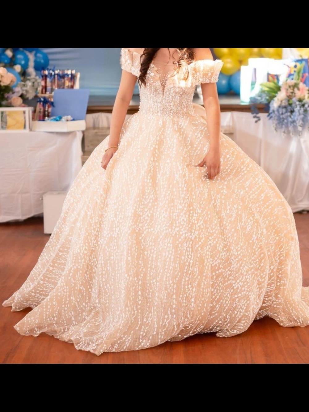 Girls' Elegant Off-Shoulder Champagne Ball Gown Dress